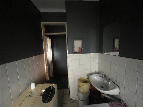 1 Bedroom Property for Sale in Parow Western Cape